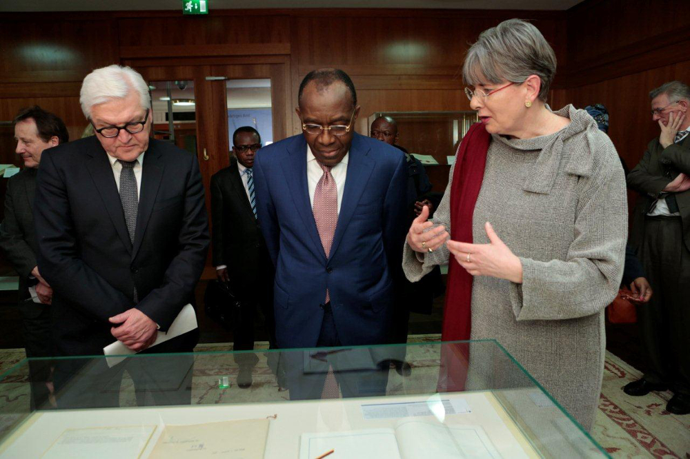 Für diese Darstellung existiert leider keine barrierefreie Beschreibung. Bei Interesse erläutern wir Ihnen gern das Abgebildete. Nehmen Sie dazu bitte unter 117-r@diplo.de Kontakt mit uns auf.