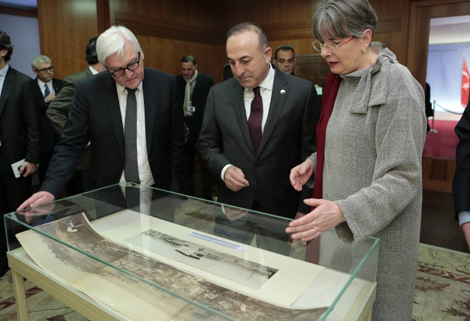 Für diese Darstellung existiert leider keine barrierefreie Beschreibung. Bei Interesse erläutern wir Ihnen gern das Abgebildete. Nehmen Sie dazu bitte unter 117-r@diplo.de Kontakt mit uns auf.