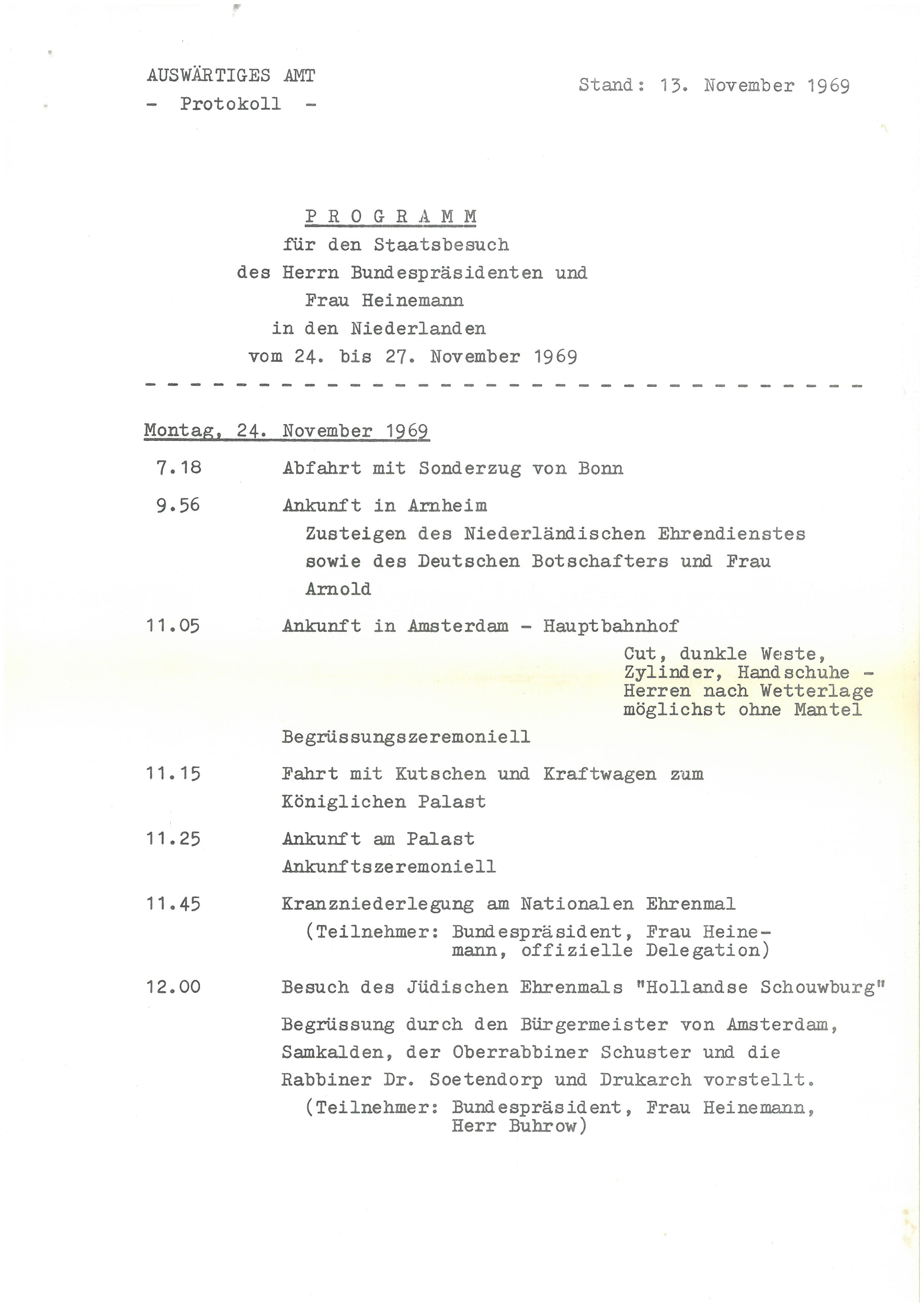 Über das hier dargestellte besondere Dokument wird in der Rubrik Regest und Formalbeschreibung informiert. Hier ist die Seite eins zu sehen.