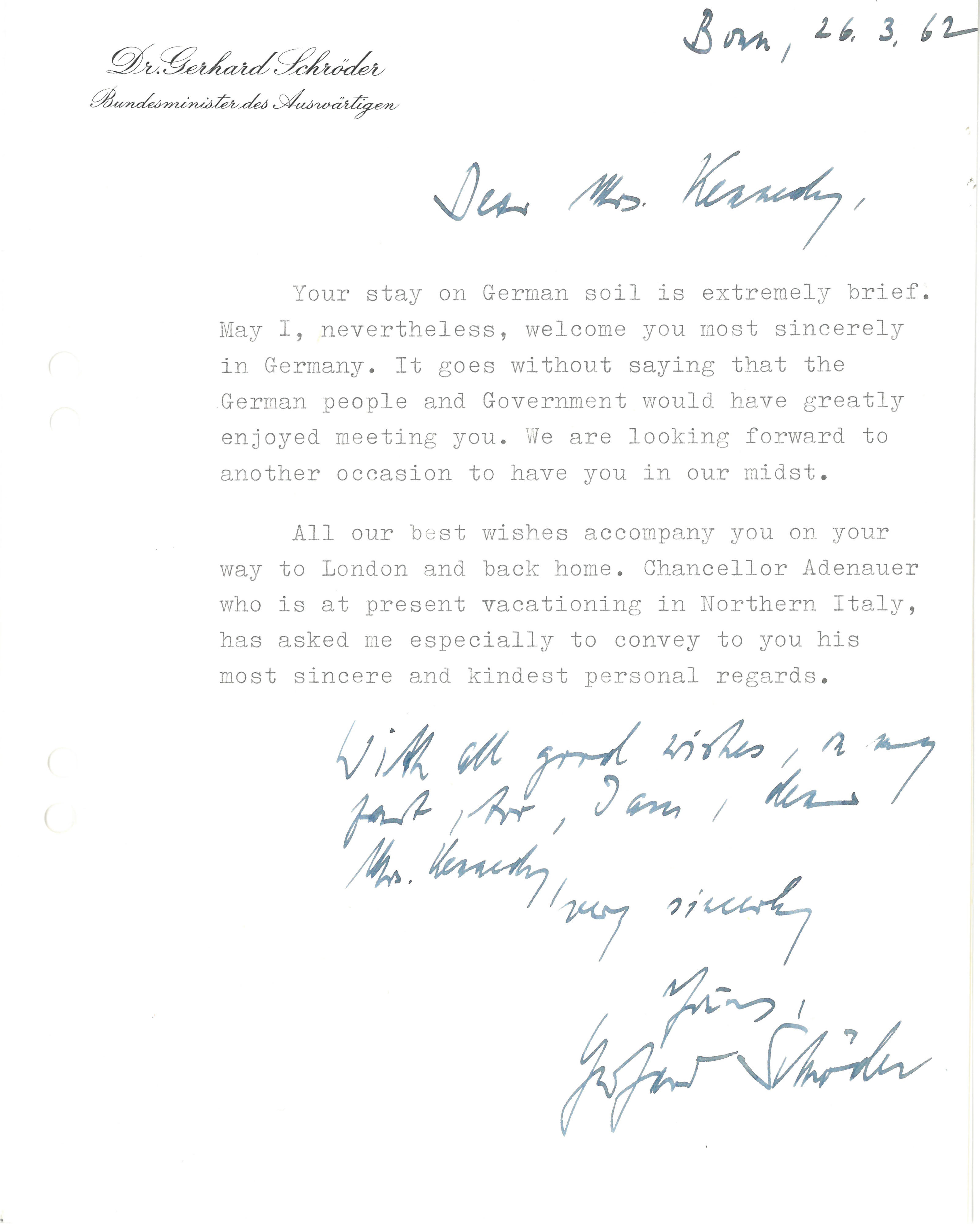 Handschreiben von Außenminister Gerhard Schröder an Jacqueline Kennedy,